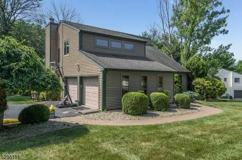 31 Gridley Cir, Milford, NJ 08848