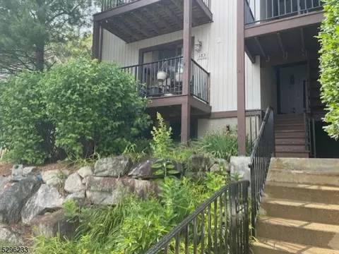 10183 Dell Pl #183, Stanhope, NJ 07874