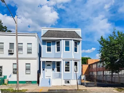108 Crawford St, East Orange, NJ 07018