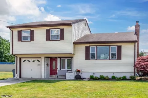 105 Abbe Ln, Clifton, NJ 07013
