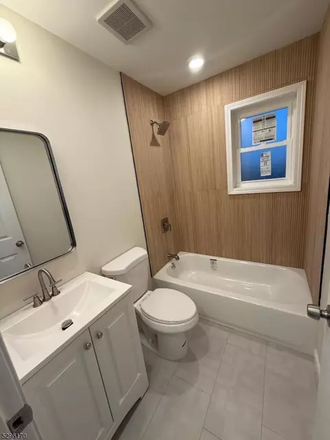 7 Maple St, Bloomfield, NJ 07003 photo 22