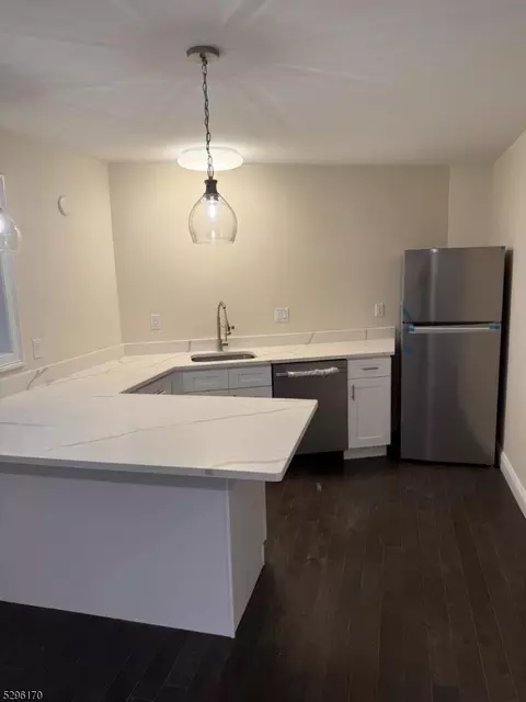 7 Maple St, Bloomfield, NJ 07003 photo 33