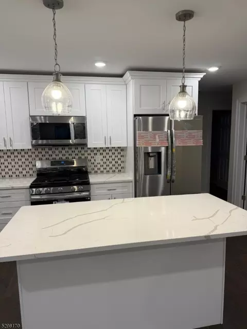7 Maple St, Bloomfield, NJ 07003 photo 12