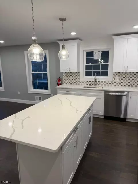 7 Maple St, Bloomfield, NJ 07003 photo 10