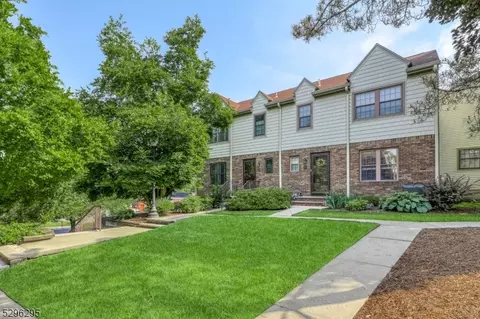 101 E Oak - B7, Oakland, NJ 07436