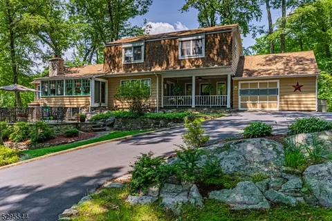 118 Florence Ave, Denville, NJ 07834