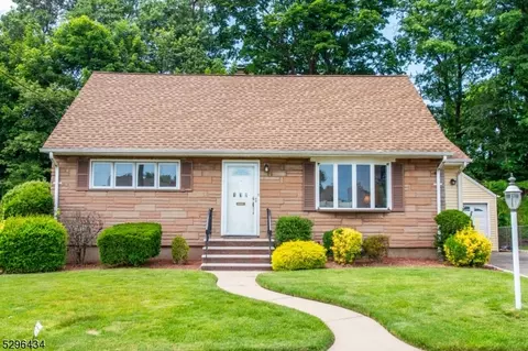112 Doherty Dr, Clifton, NJ 07013