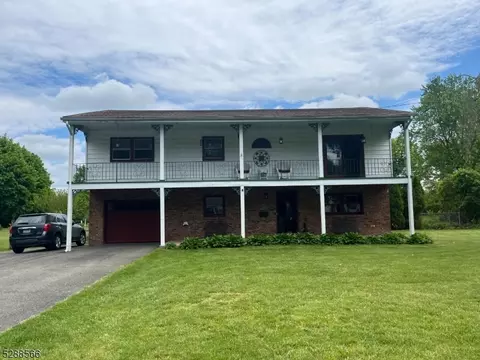 77 Kenvil Ave, Roxbury Twp, NJ 07876