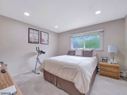 89 Baldwin Ter, Wayne, NJ 07470 photo 30