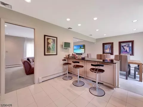 89 Baldwin Ter, Wayne, NJ 07470 photo 25
