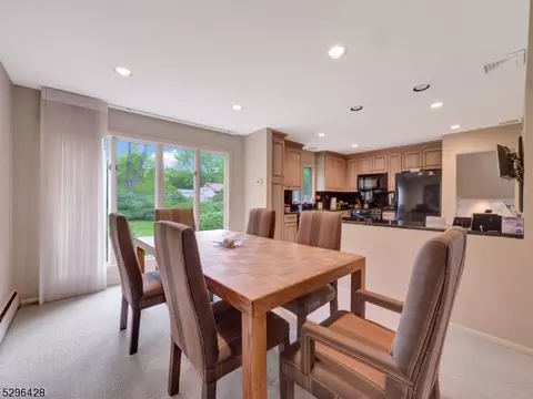 89 Baldwin Ter, Wayne, NJ 07470 photo 21