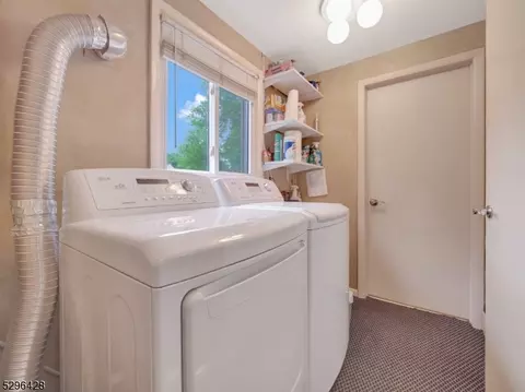 89 Baldwin Ter, Wayne, NJ 07470 photo 14