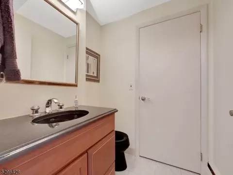 89 Baldwin Ter, Wayne, NJ 07470 photo 15