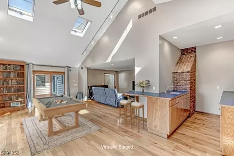 2 Britton Dr, Flemington, NJ 08822 photo 23