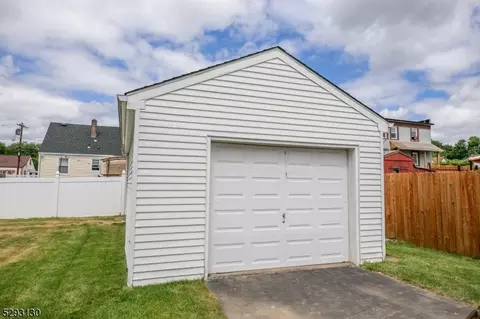 39 Jackson Ave, Dover, NJ 07801 photo 29
