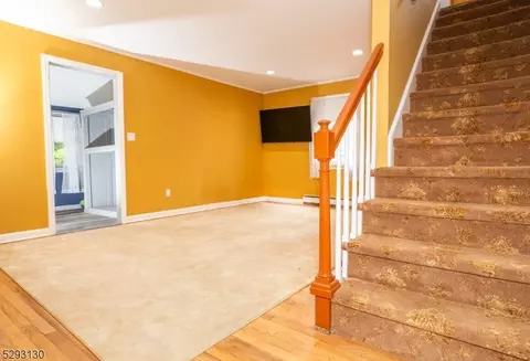 39 Jackson Ave, Dover, NJ 07801 photo 3