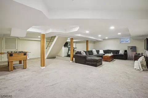 37 Hillside Ter, Summit, NJ 07901 photo 22