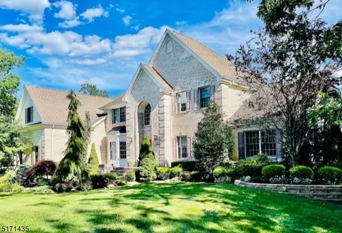 510 Jack Allen Ct, Freehold Twp, NJ 07728