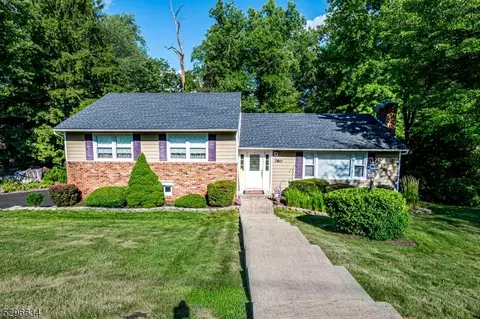 380 New Providence Rd, Mountainside, NJ 07092