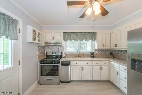 11 Tranquility Rd, Andover, NJ 07821 photo 19