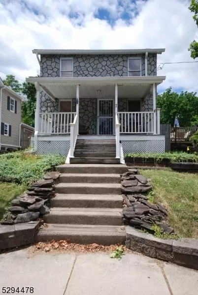 7 Allen St, Flemington, NJ 08822