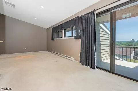 64 Overlook Dr, Clinton, NJ 08809 photo 8