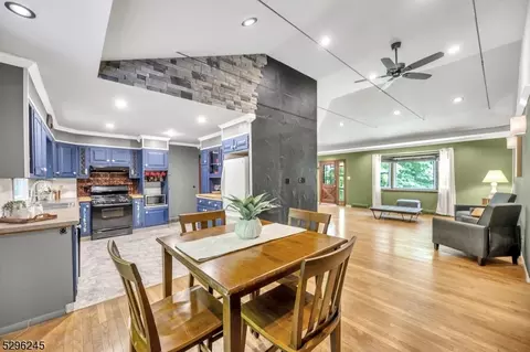 6 Servis Rd, Montgomery, NJ 08558 photo 3