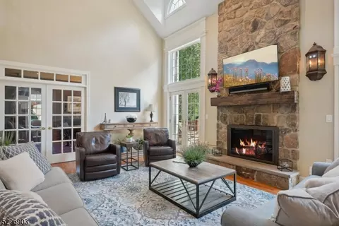 3 Wolf Ln, Bernards, NJ 07920 photo 8