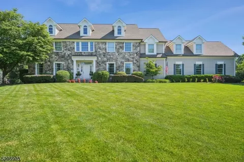 3 Wolf Ln, Bernards, NJ 07920 photo 3
