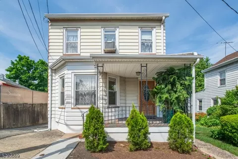 134 Fenner Ave, Clifton, NJ 07013