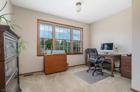 3 Einstein Ct, Flemington, NJ 08822 photo 26