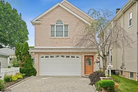 91 Cutler St, Clifton, NJ 07011