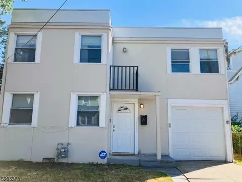 21 Lafayette Pl, Irvington, NJ 07111