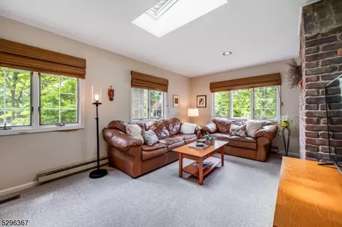 Living - 21 Webster Ave, Summit, NJ 07901 photo 2 of 3