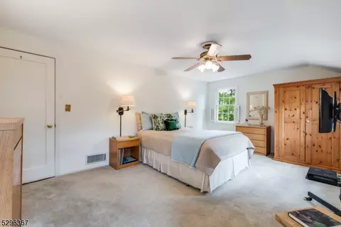 Bedroom - 21 Webster Ave, Summit, NJ 07901 photo 2 of 4