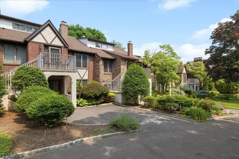 900 Valley Road F7, Clifton, NJ 07013