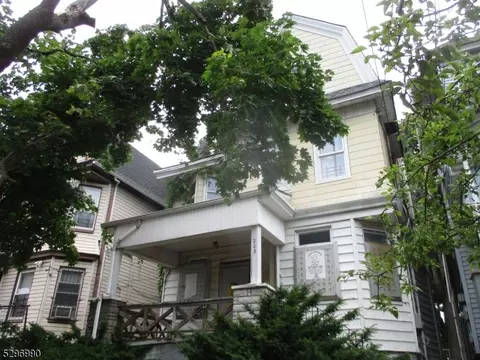 203 N 9th St, Newark, NJ 07107