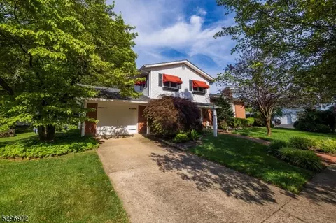 161 Pickford Ave, Phillipsburg, NJ 08865