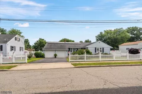 28 Elena Pl, Dover, NJ 07801