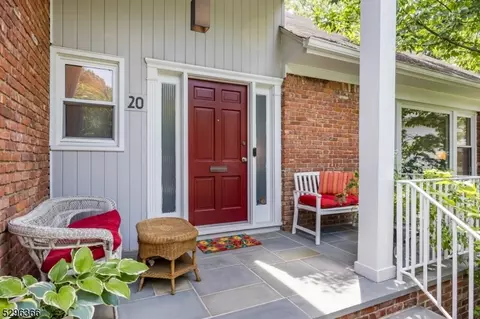 20 Wesley Ct, South Orange, NJ 07079