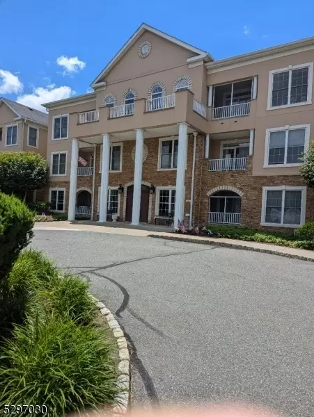 1200 Bush Cir #1200, Rockaway, NJ 07866