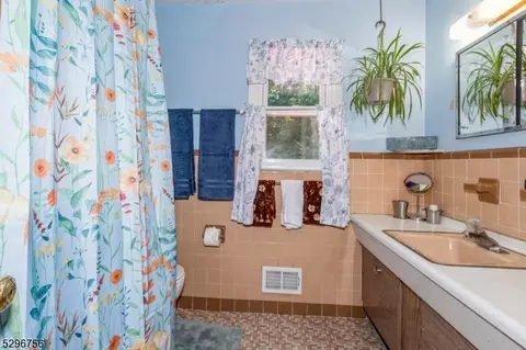 304 Marsh, Plainfield, NJ 07060 photo 17