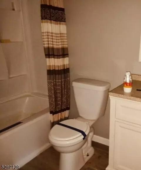 239 Willow Turn, Mount Laurel Twp, NJ 08054 photo 3