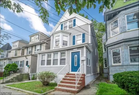 23 Cummings St, Irvington, NJ 07111
