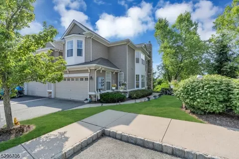 75 Indigo Rd, Hackettstown, NJ 07840