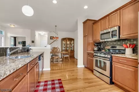 75 Indigo Rd, Hackettstown, NJ 07840 photo 6