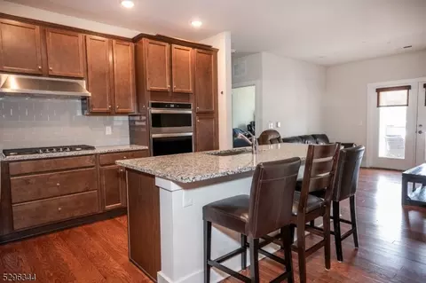 3 Vanderbilt Blvd #109, Florham Park, NJ 07932