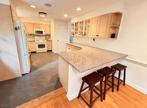 17 Kitchell Rd, Morristown, NJ 07960 photo 11
