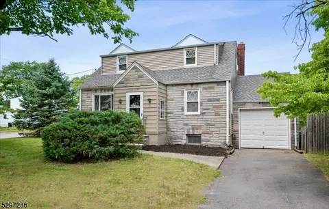 40-05 Van Duren Ave, Fair Lawn, NJ 07410