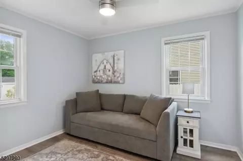429 Fairview Ave, Middlesex, NJ 08846 photo 11